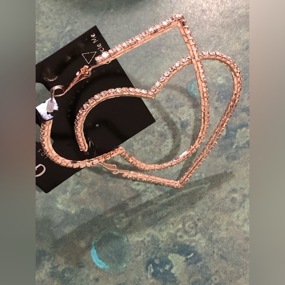 Guess heart shaped crystal rhinestone bling cubic zirconia earrings new - Picture 4 of 13